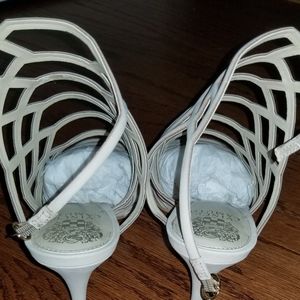 BRAND NEW Vince Camuto